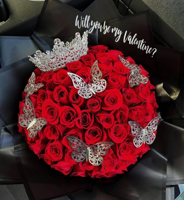 Midnight Rose Elegance