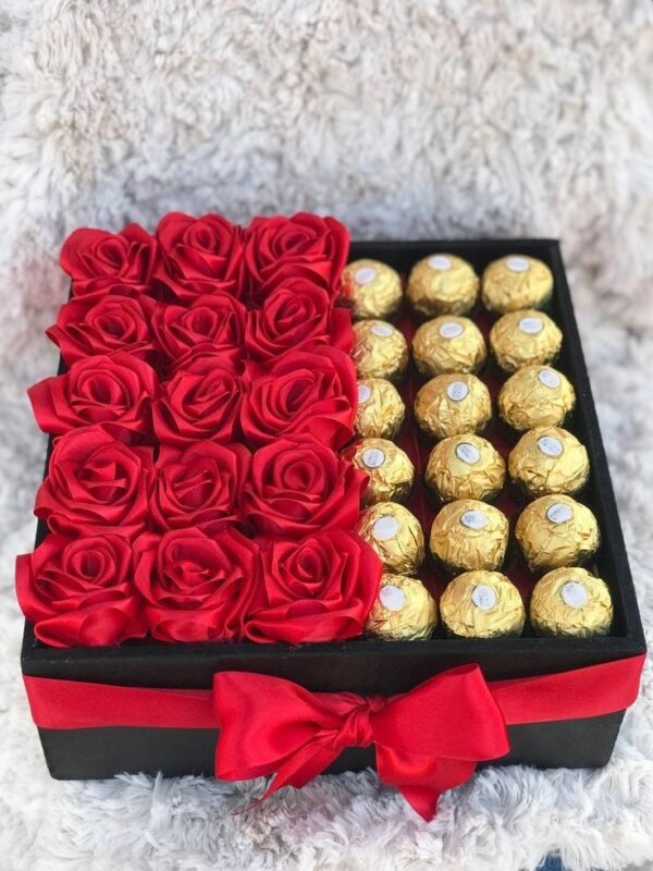 Box of Love – Roses & Ferrero