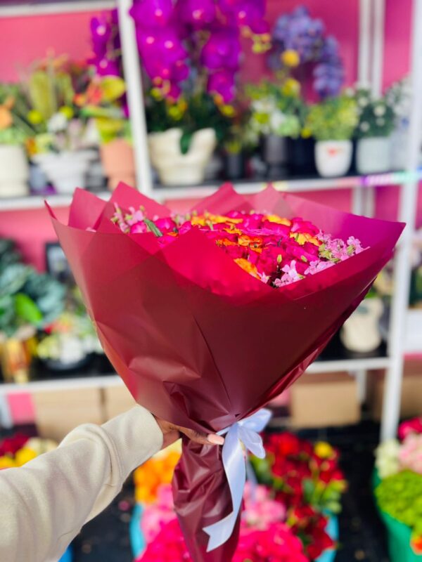 Flame Passion – Mixed Orange & Hot Pink Rose Bouquet | Kigali Flower Delivery - Image 2