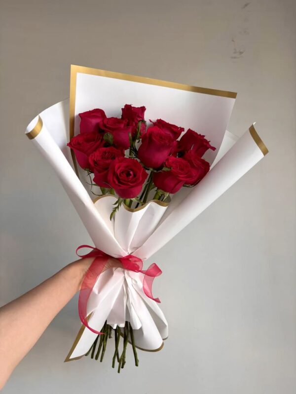 Classic Kigali Red Rose Bouquet – Timeless Love
