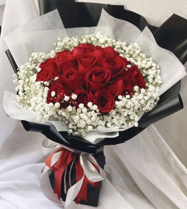Red Romance Rose Bouquet – Kigali’s Best Flower Gift for Love & Occasions
