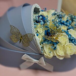 Royal Blue Dreams – Baby Boy Flower Bassinet with White Roses
