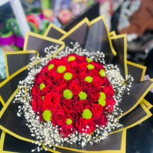 Royal Flame Bouquet – Bold Red & Green Floral Mix (Kigali Exclusive)