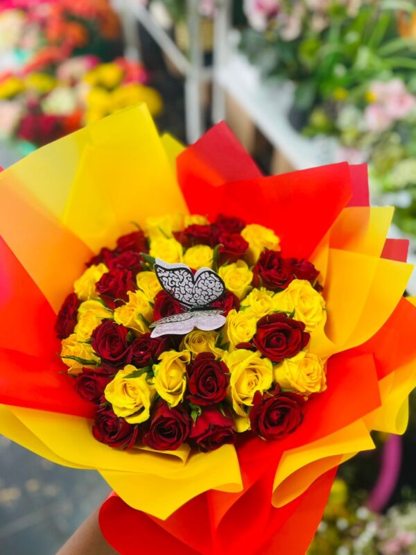 Royal Flame Rose Bouquet