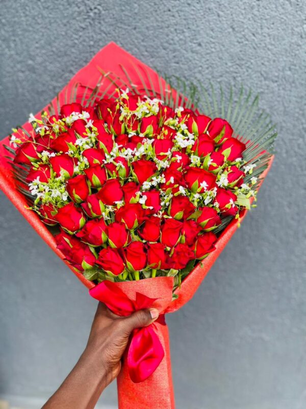 Passion Royale Red Rose Mega Bouquet – Kigali’s Ultimate Romantic Gift