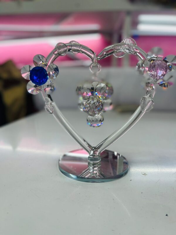 Crystal Heart Flower Ornament – Elegant Gift & Home Decor in Kigali