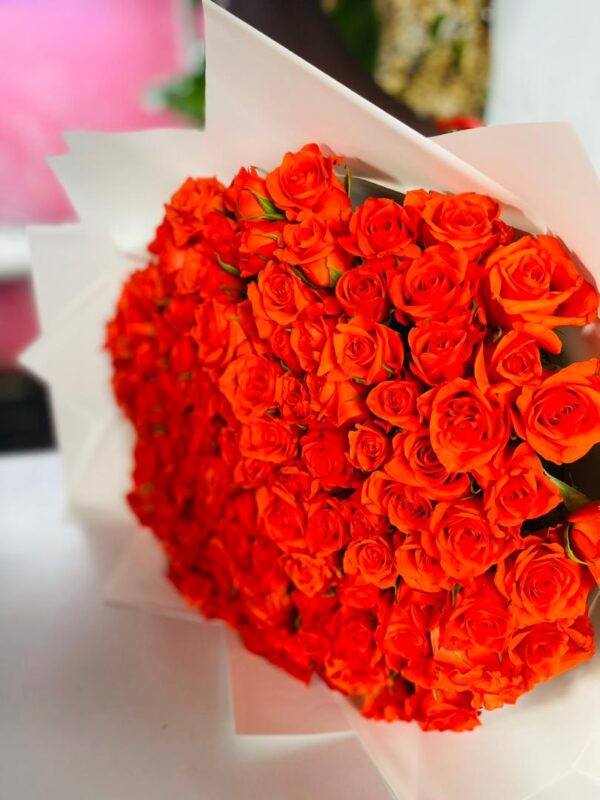 Sunset Flame Rose Bouquet – Luxury Flower Gift Kigali