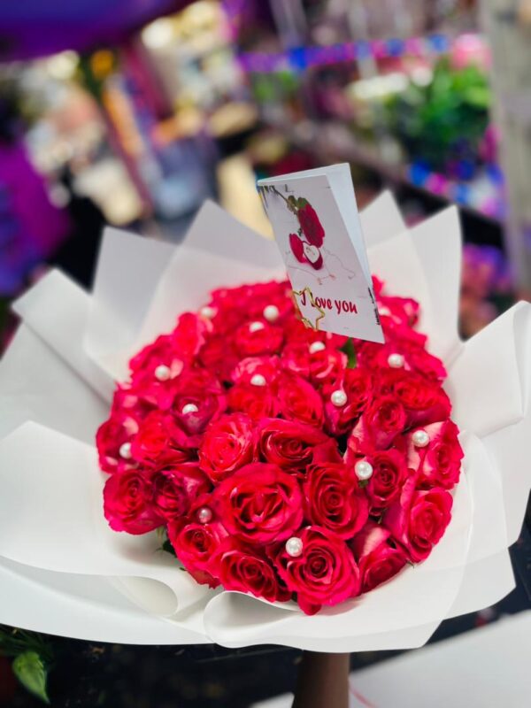 I Love You Always Premium pink Rose Bouquet – Kigali Flower Delivery