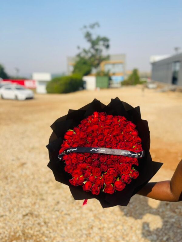 Luxury Red Rose Bouquet