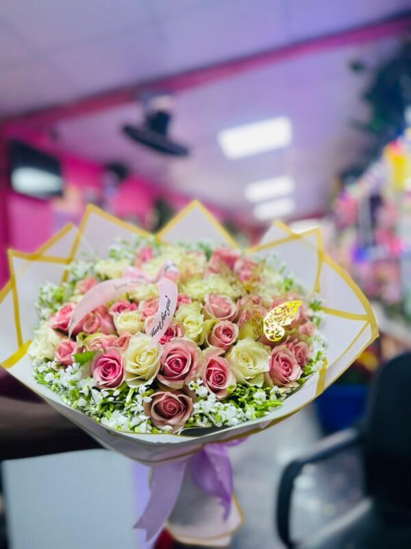 Blush Pink & Cream Roses Bouquet - Image 2