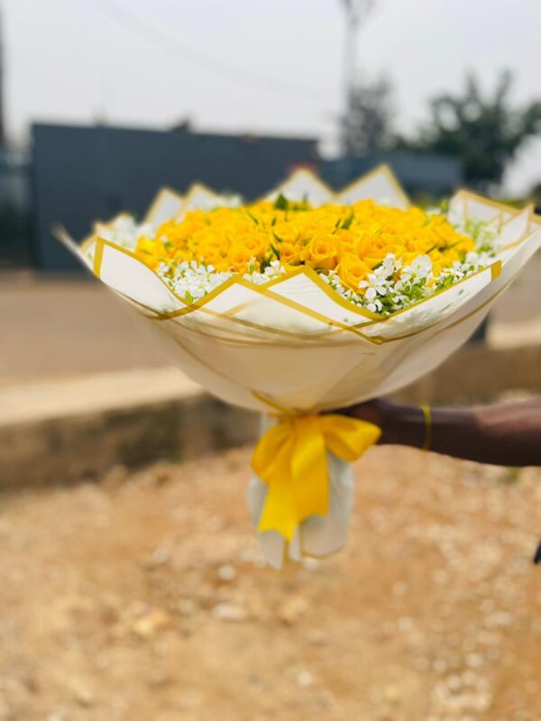 Golden Sunshine Rose Bouquet - Image 4